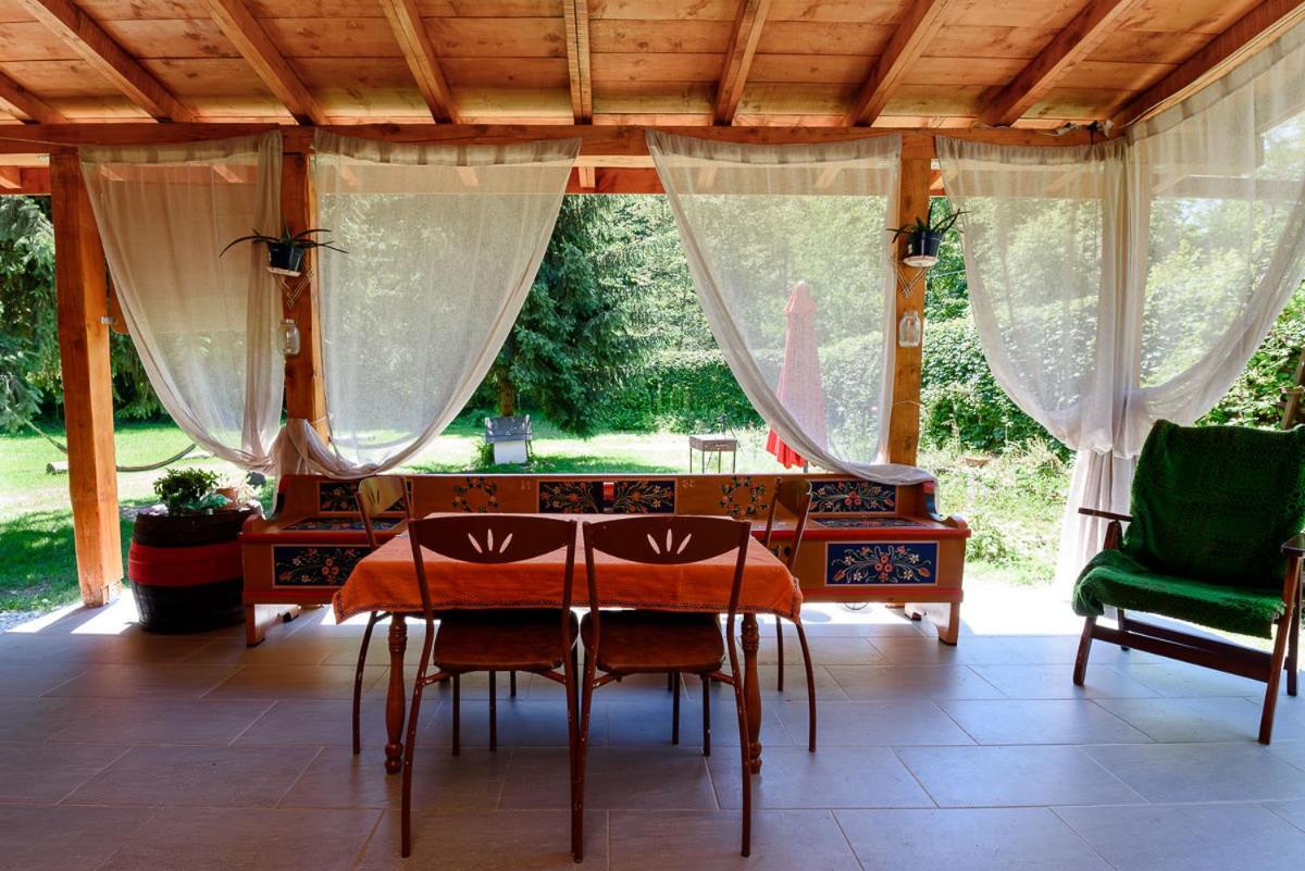 Susurul Apei Chalet Porumbacu de Sus Exterior foto