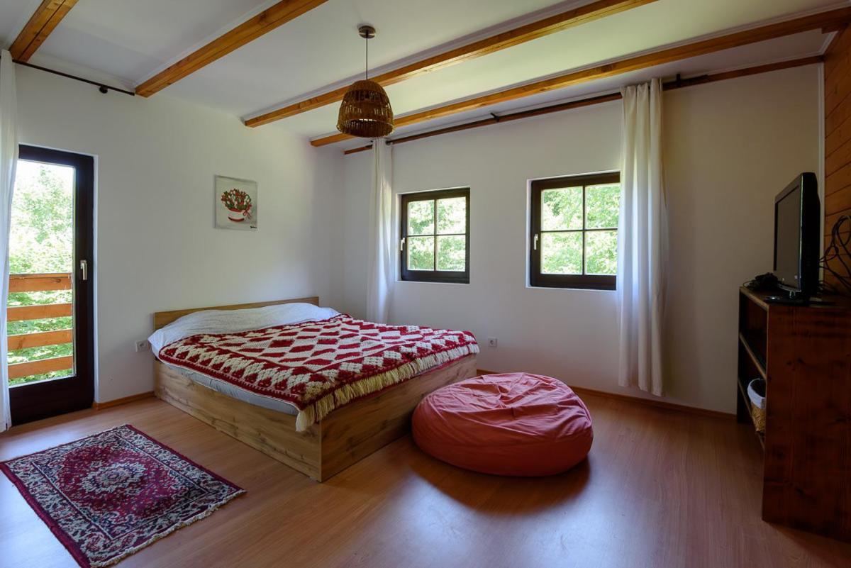 Susurul Apei Chalet Porumbacu de Sus Exterior foto